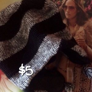 gap knit hat black & gray stripe🔵